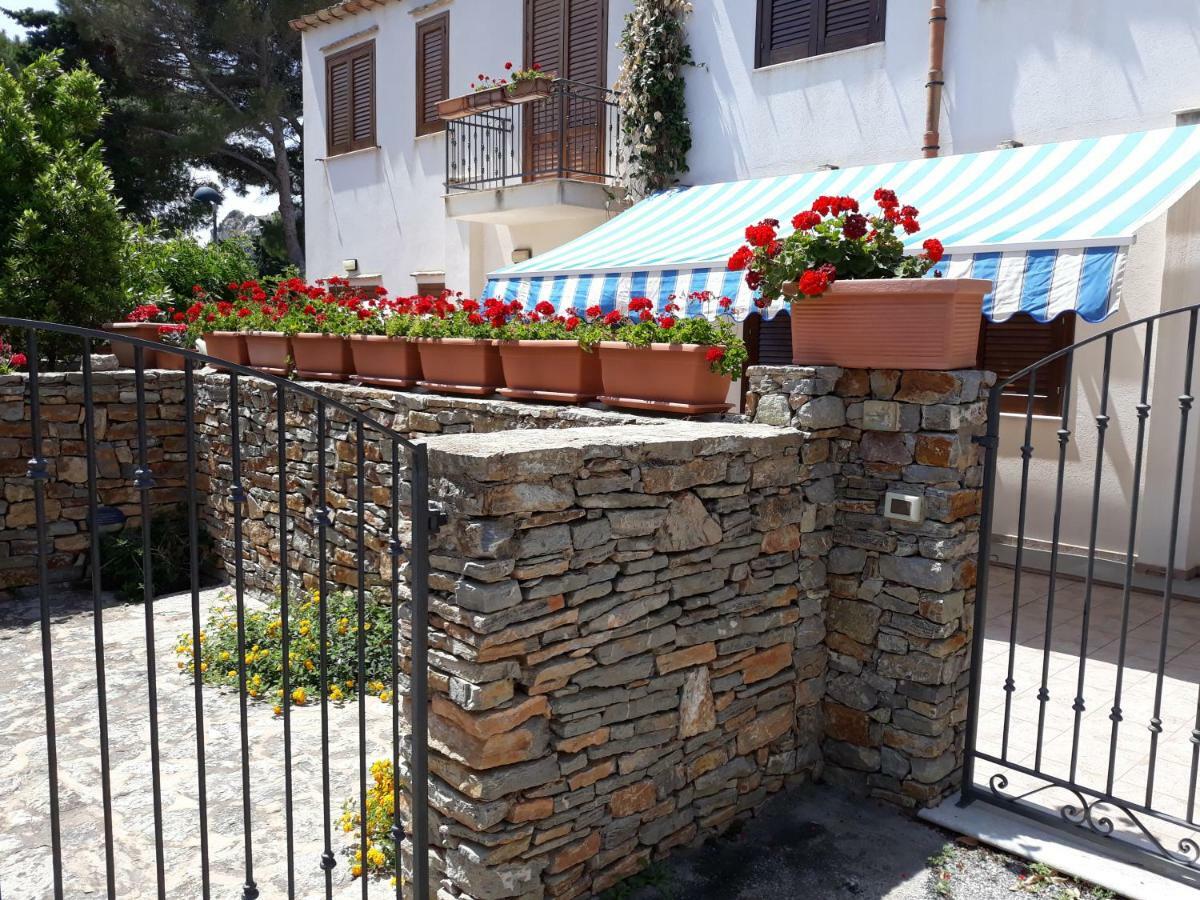 شقة Villino Messina سان فيتو لو كابو المظهر الخارجي الصورة
